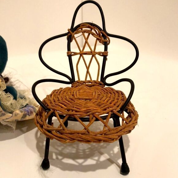 Porcelain doll 7.5” with wicker chair - Picture 6 of 6
